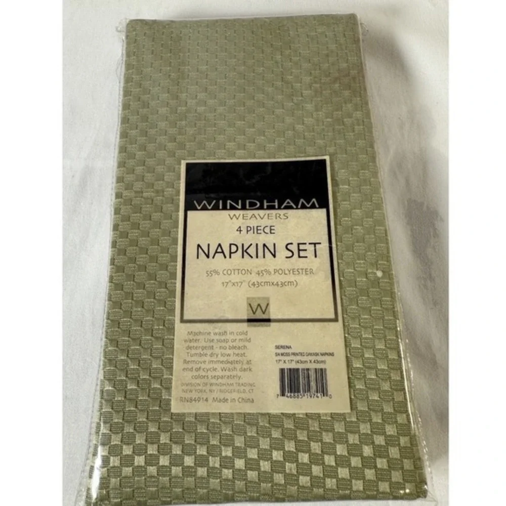 Windham Weavers 4  Napkin Set Serena Moss Green‎ Printed Damask 17x17 NEW 85-15